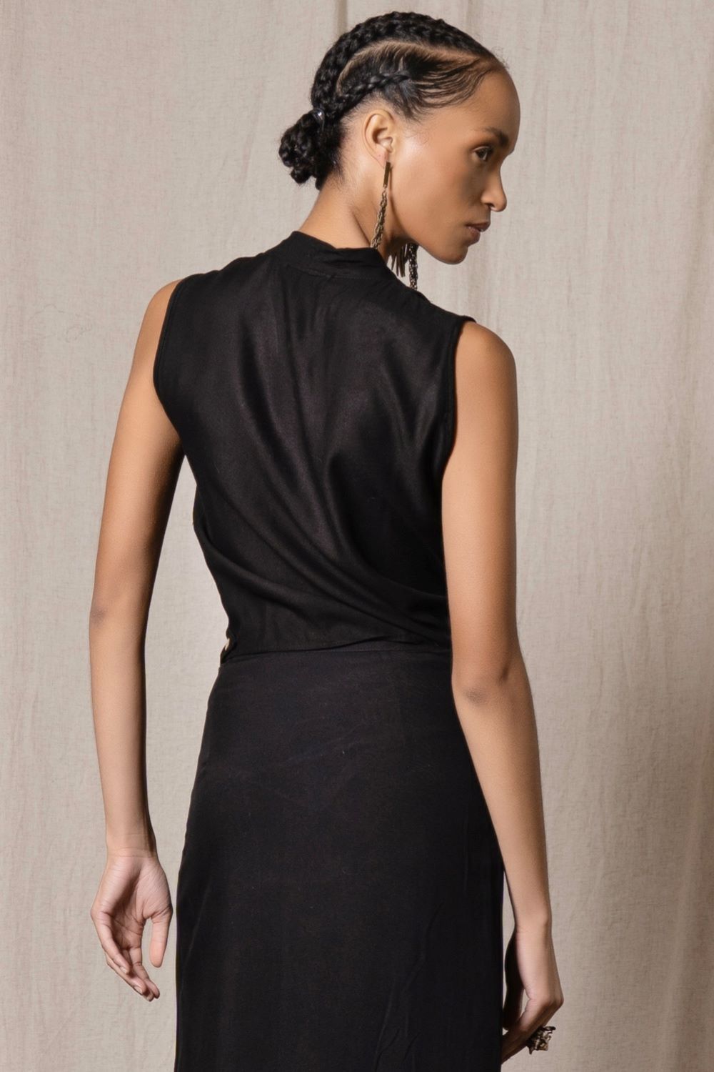 3+1 Farklı Şekilde Giyilebilen Bluz - Görsel 4