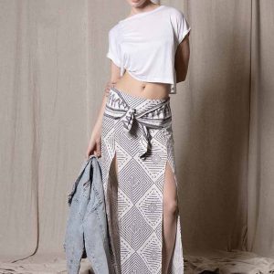 bohem-yirtmacli-etek-1.jpg Derin Yırtmaçlı Uzun Etek