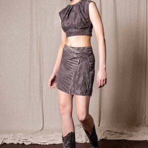 capraz-mini-etek-1.jpg Çapraz Mini Etek