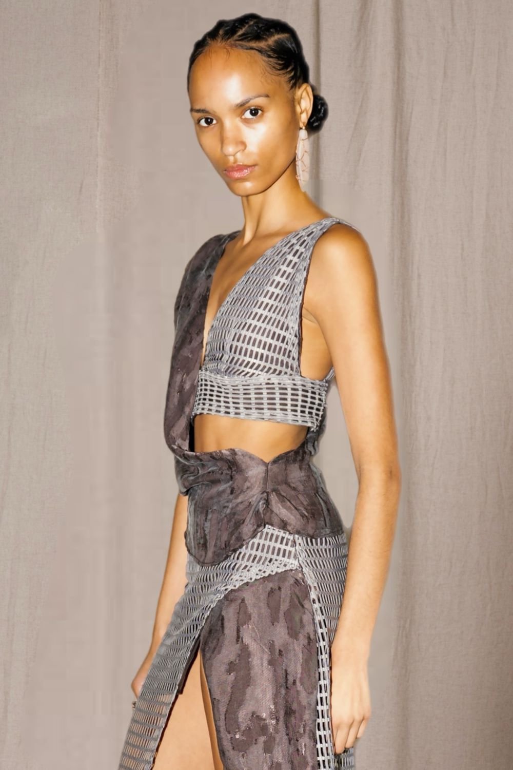 Asimetrik Tek Omuz Bluz - Görsel 2