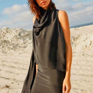 zayif-gosteren-kupra-etek-siyah-1.jpg Zayıf Gösteren Kupra Etek