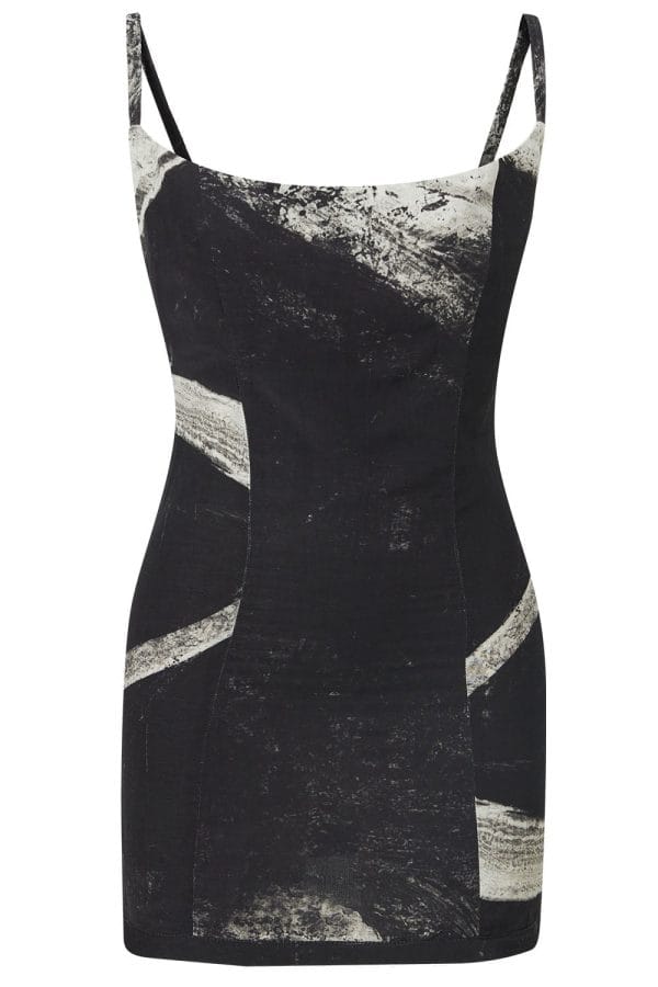 Zayıf Gösteren Asklılı Kısa Elbise